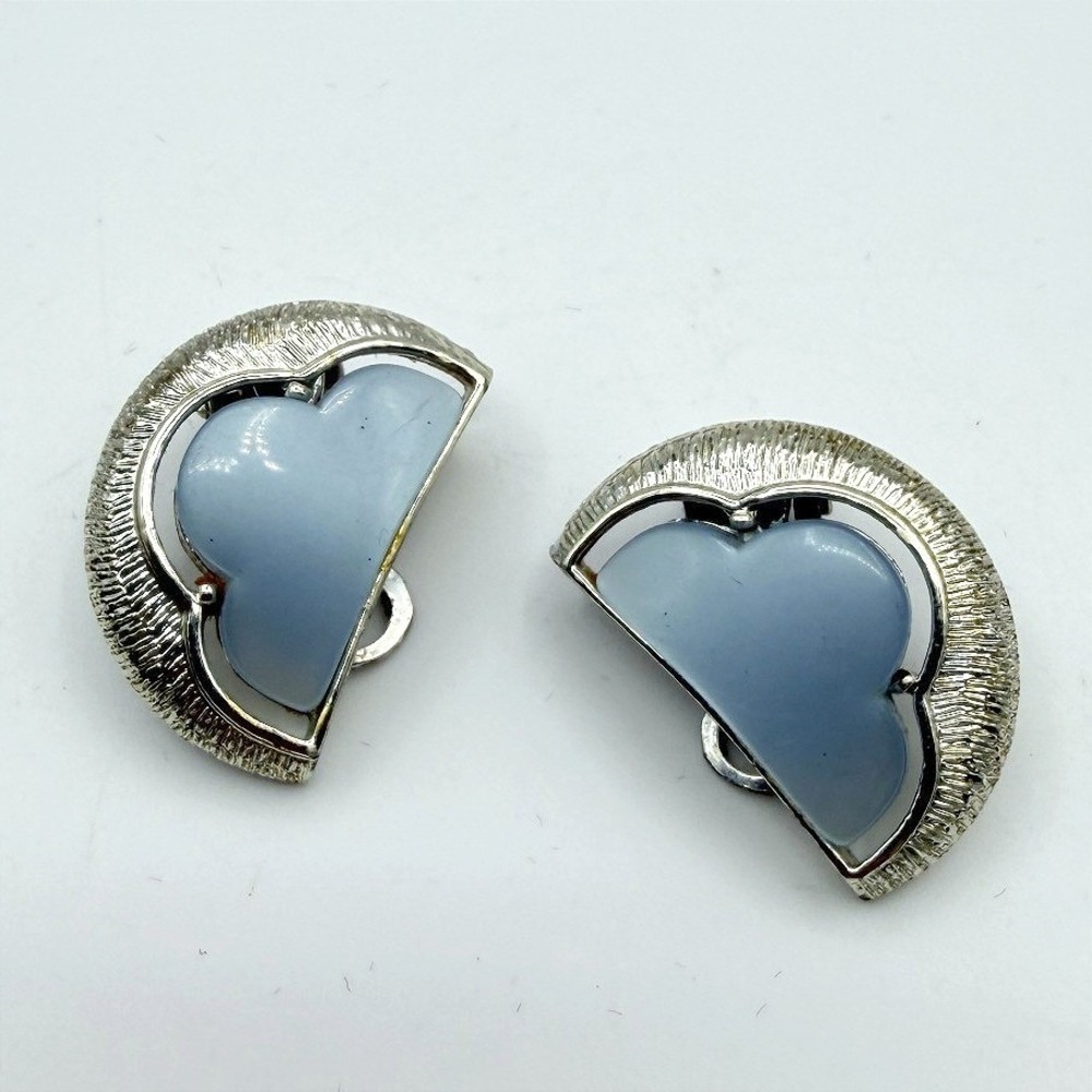 Vintage 80s Modern Blue Chalcedony Clip-On Earrings Silver Tone Abstract Jewelry
